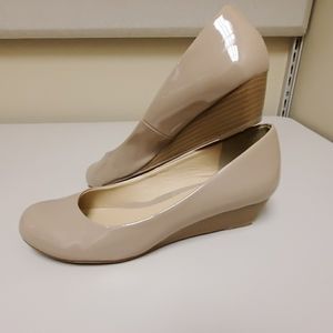 beige patent wedges